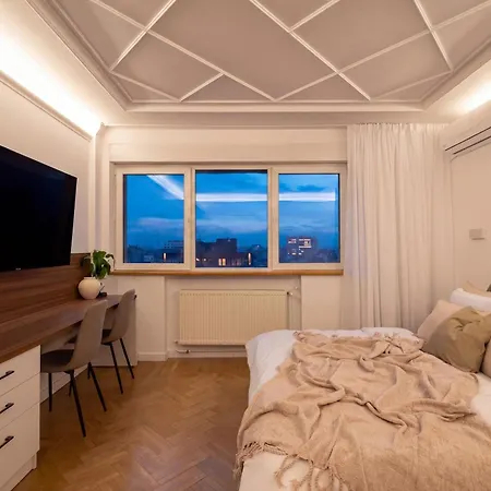 2-story 3br - Top-floor Rooftop Terrace & Stunning Views - Historic Center
