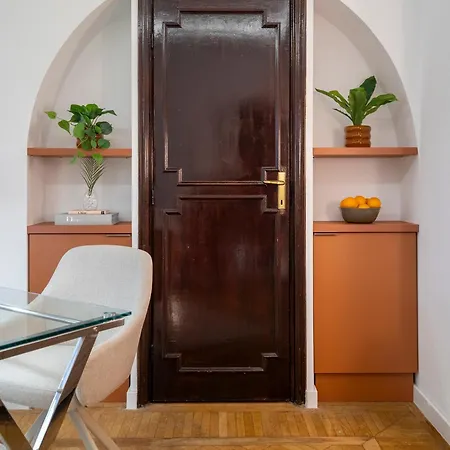 2-story 3br - Top-floor Rooftop Terrace & Stunning Views - Historic Center Appartement